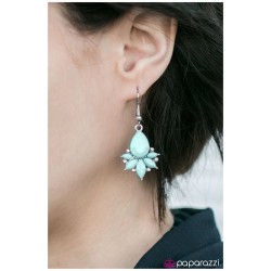 GLAM Up! Blue Earrings