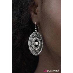 After Ever After White/Silver Earring