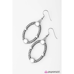 Fox Hollow White Earring