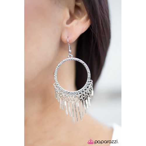 GLOW-It-All Silver Earring