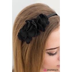 The Girl Next Door - Black