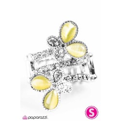WINGING In The New Year Yellow Ring